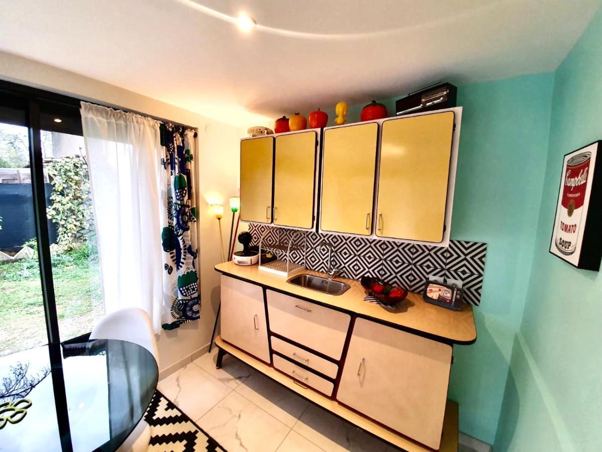 La Maison Pop Appartement Meuble Independant Avec Jardin Romans-sur-Isere Exterior photo